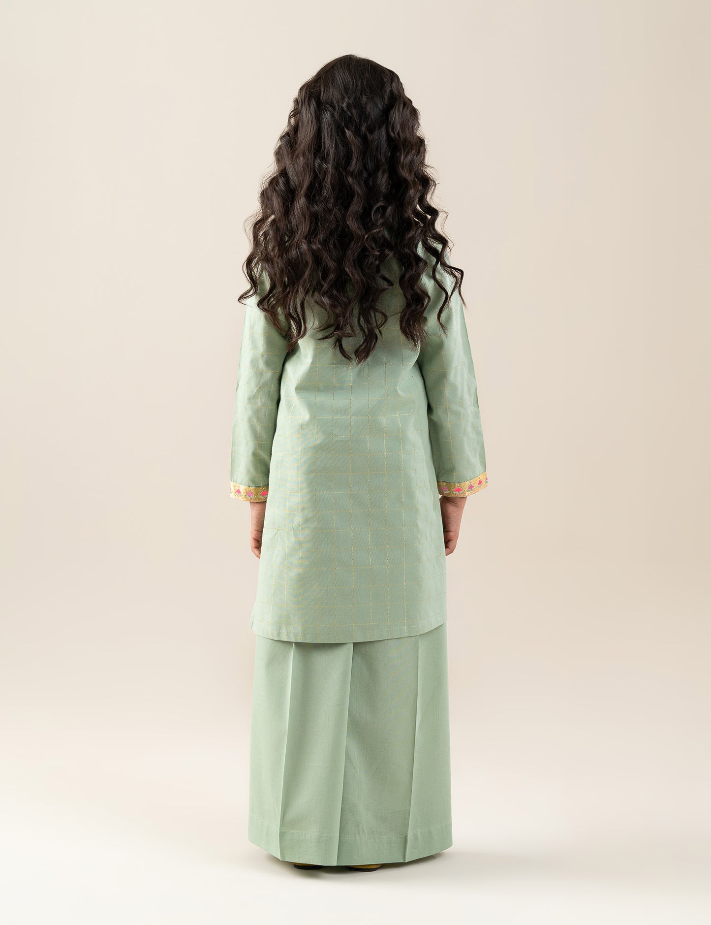2 PIECE ETHNIC EMBROIDERED SUIT – BEECHTREE