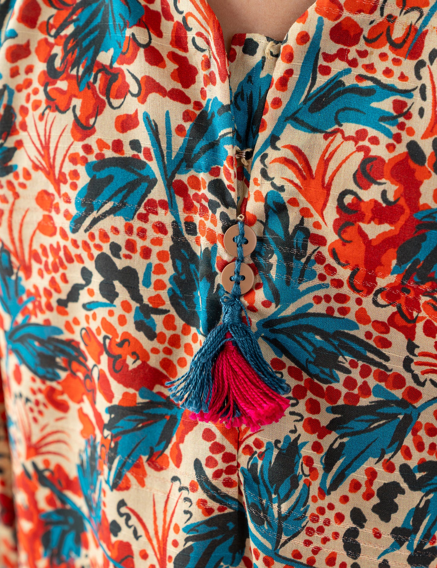 2 PIECE FLORAL PRINTED SUIT