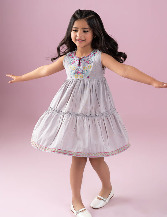 FLORAL EMBROIDERED TIERED DRESS