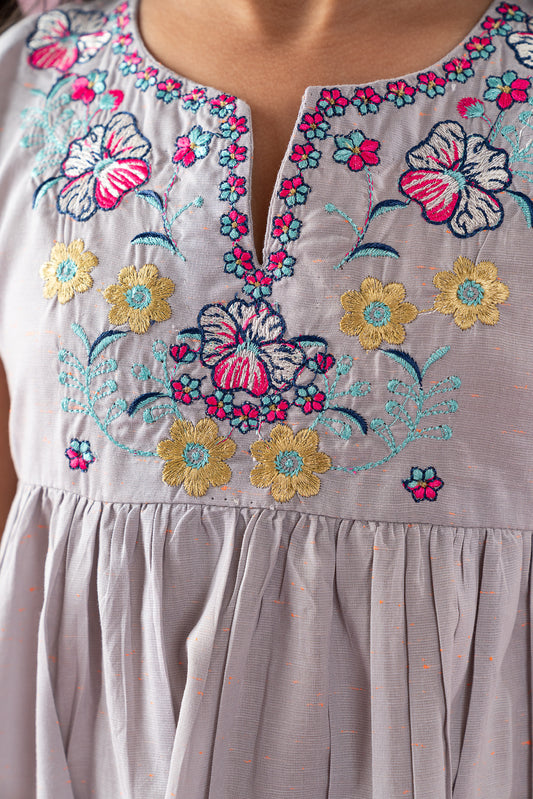 FLORAL EMBROIDERED TIERED DRESS