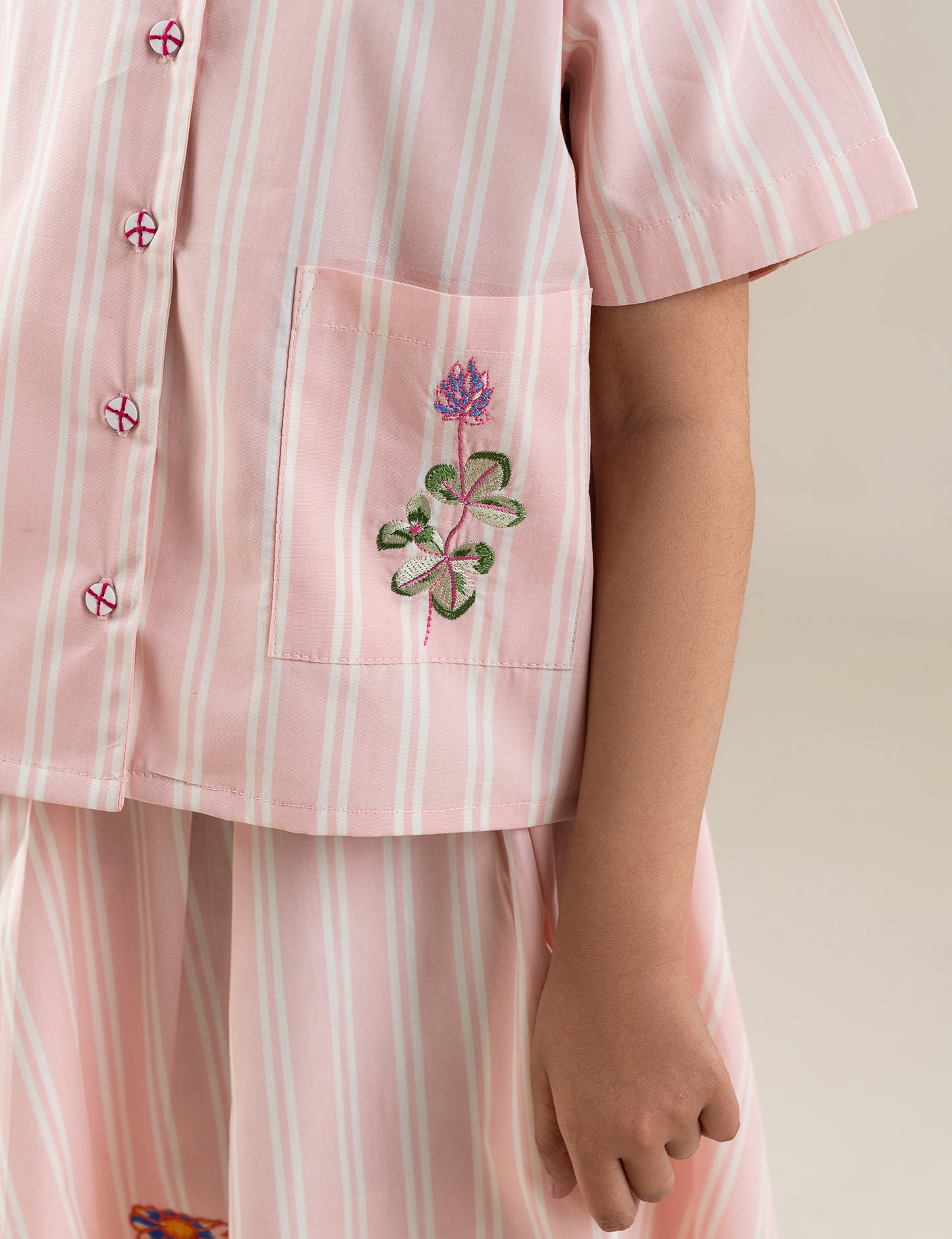 2 PIECE STRIPED FLORAL EMBROIDERED SUIT