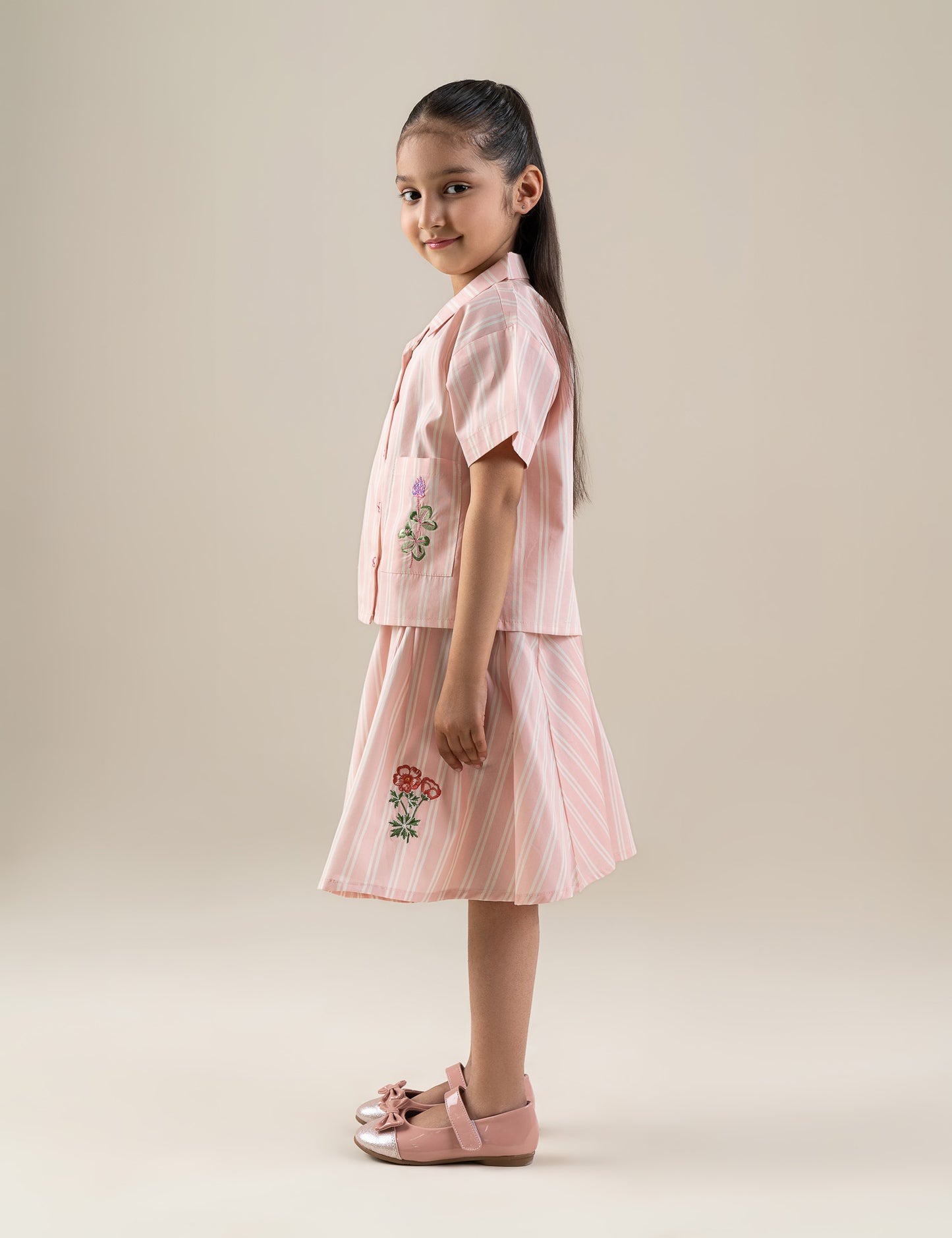 2 PIECE STRIPED FLORAL EMBROIDERED SUIT