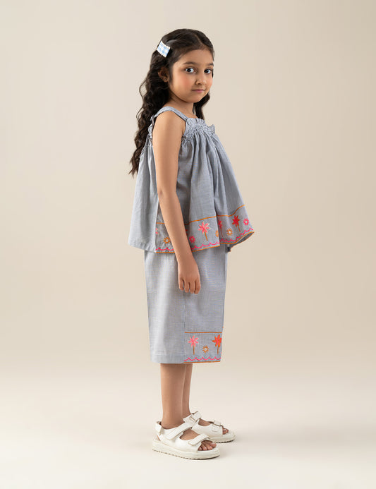 2 PIECE FLORAL EMBROIDERED SUIT