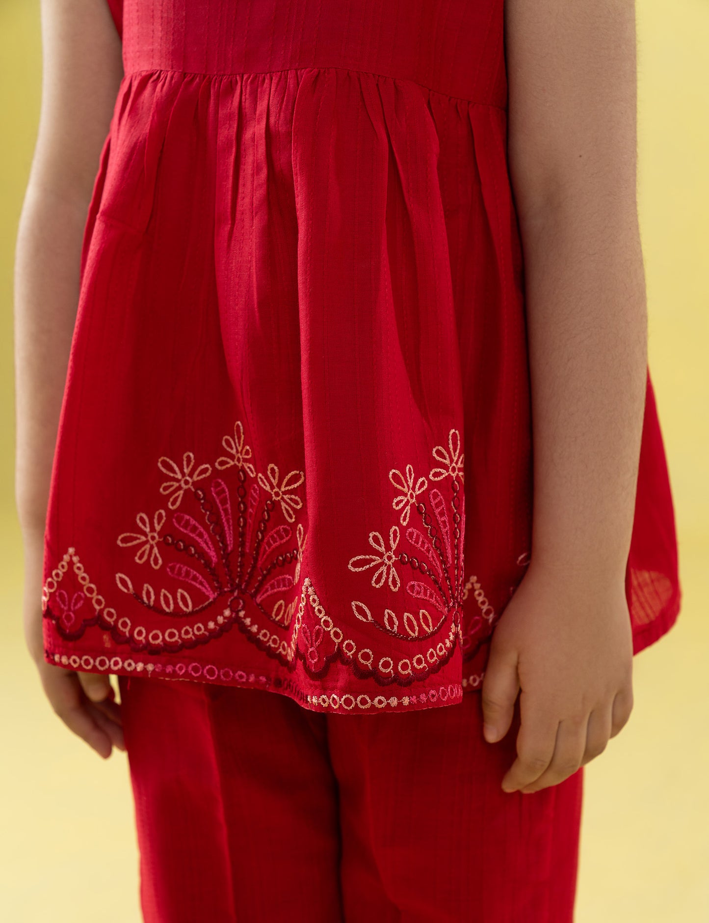 2 PIECE EMBROIDERED SLEEVELESS SUIT