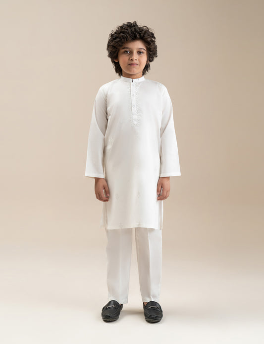 2 PIECE CLASSIC EMBROIDERED SUIT