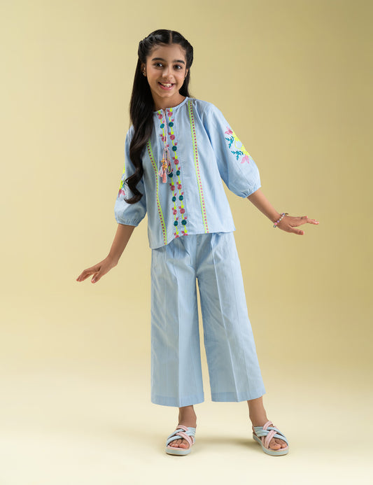 2 PIECE FLORAL EMBROIDERED SUIT
