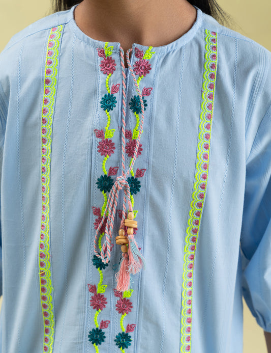 2 PIECE FLORAL EMBROIDERED SUIT