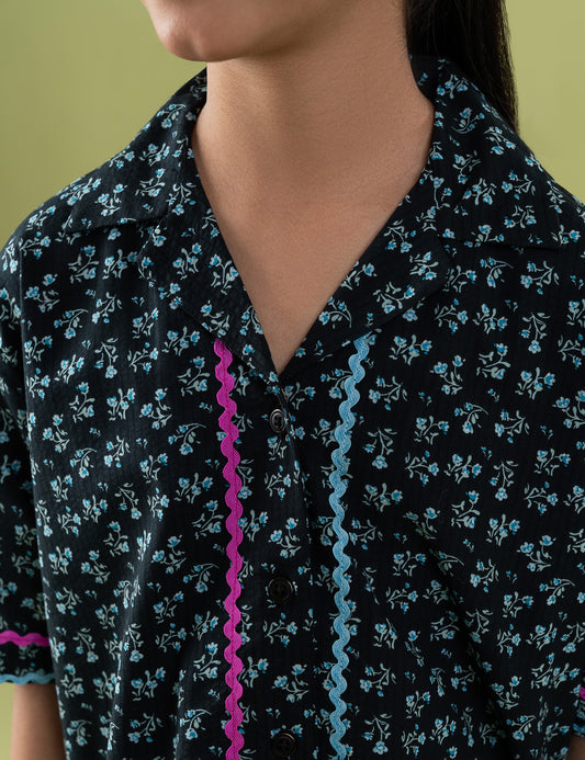 2 PIECE FLORAL PRINTED SUIT