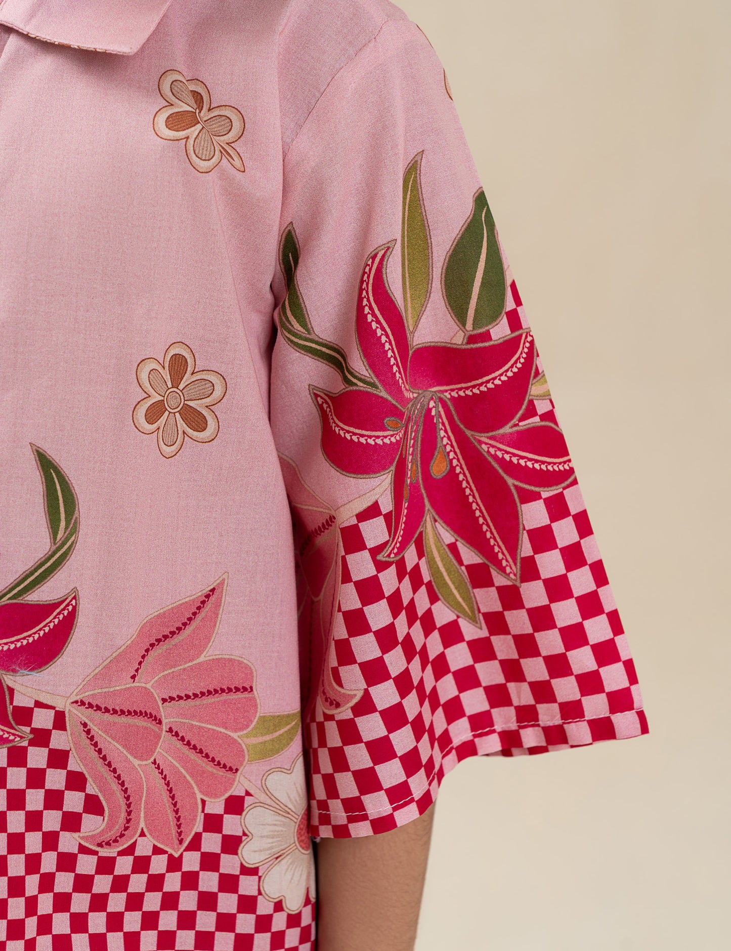 2 PIECE FLORAL PRINTED SUIT