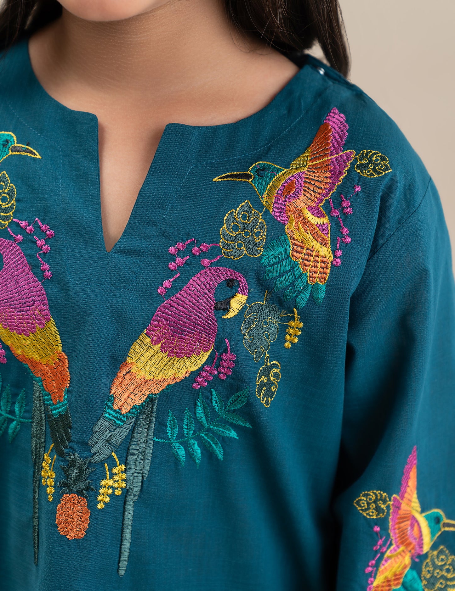 BIRD EMBROIDERED TOP