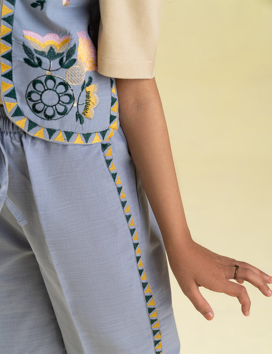 2 PIECE EMBROIDERED SUIT