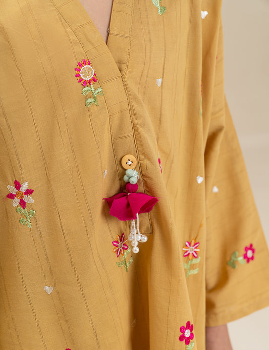2 PIECE FLORAL EMBROIDERED SUIT