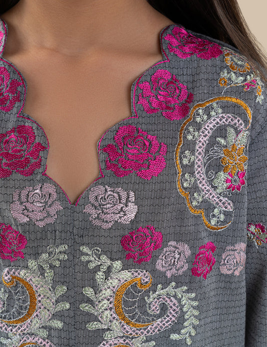 EMBROIDERED DRESS