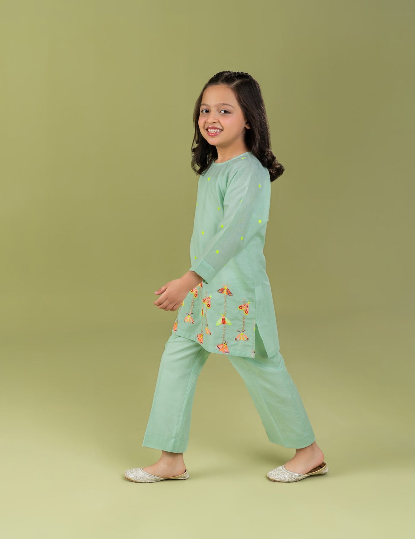 2 PIECE VIBRANT EMBROIDERED SUIT