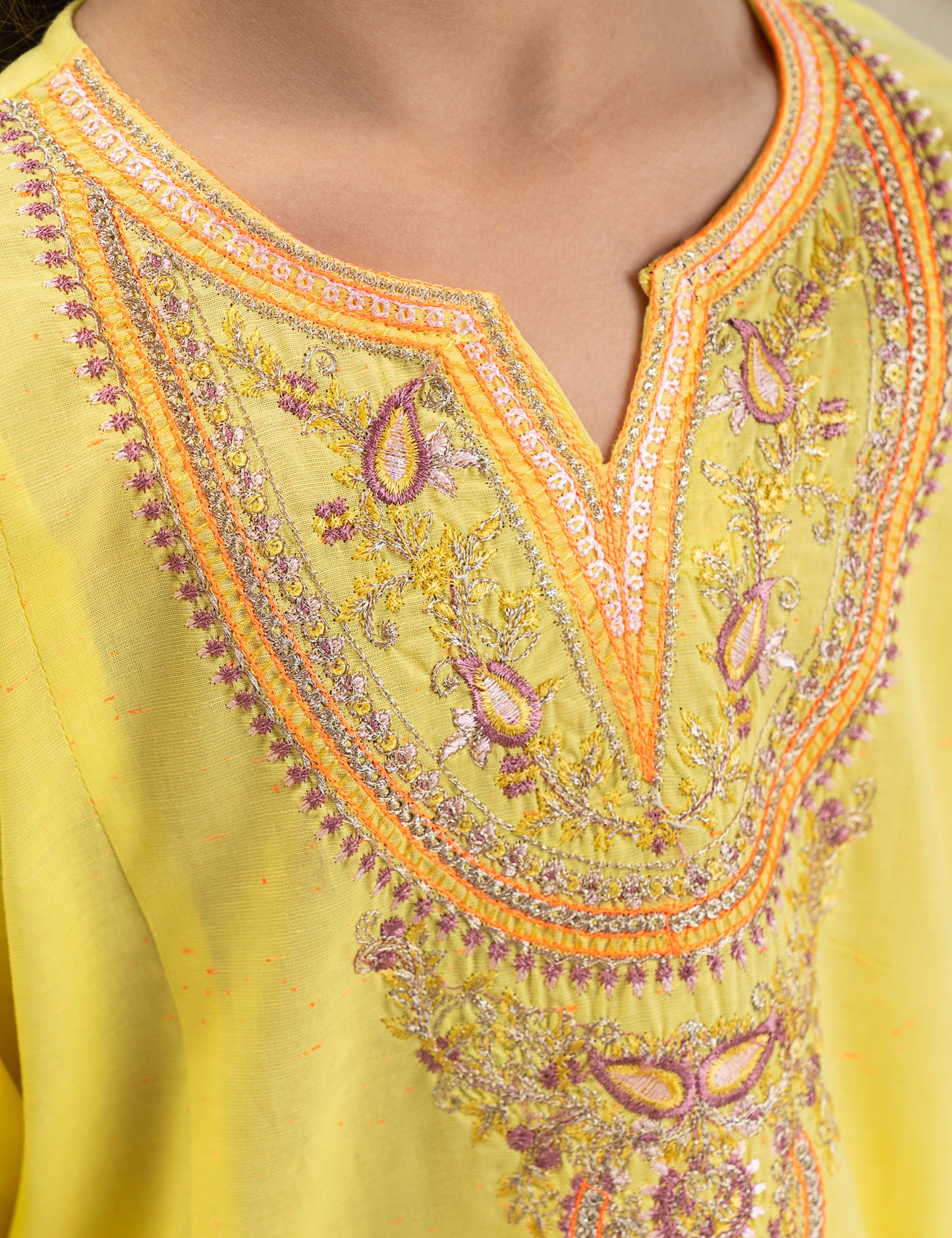 2 PIECE TILLA EMBROIDERED SUIT