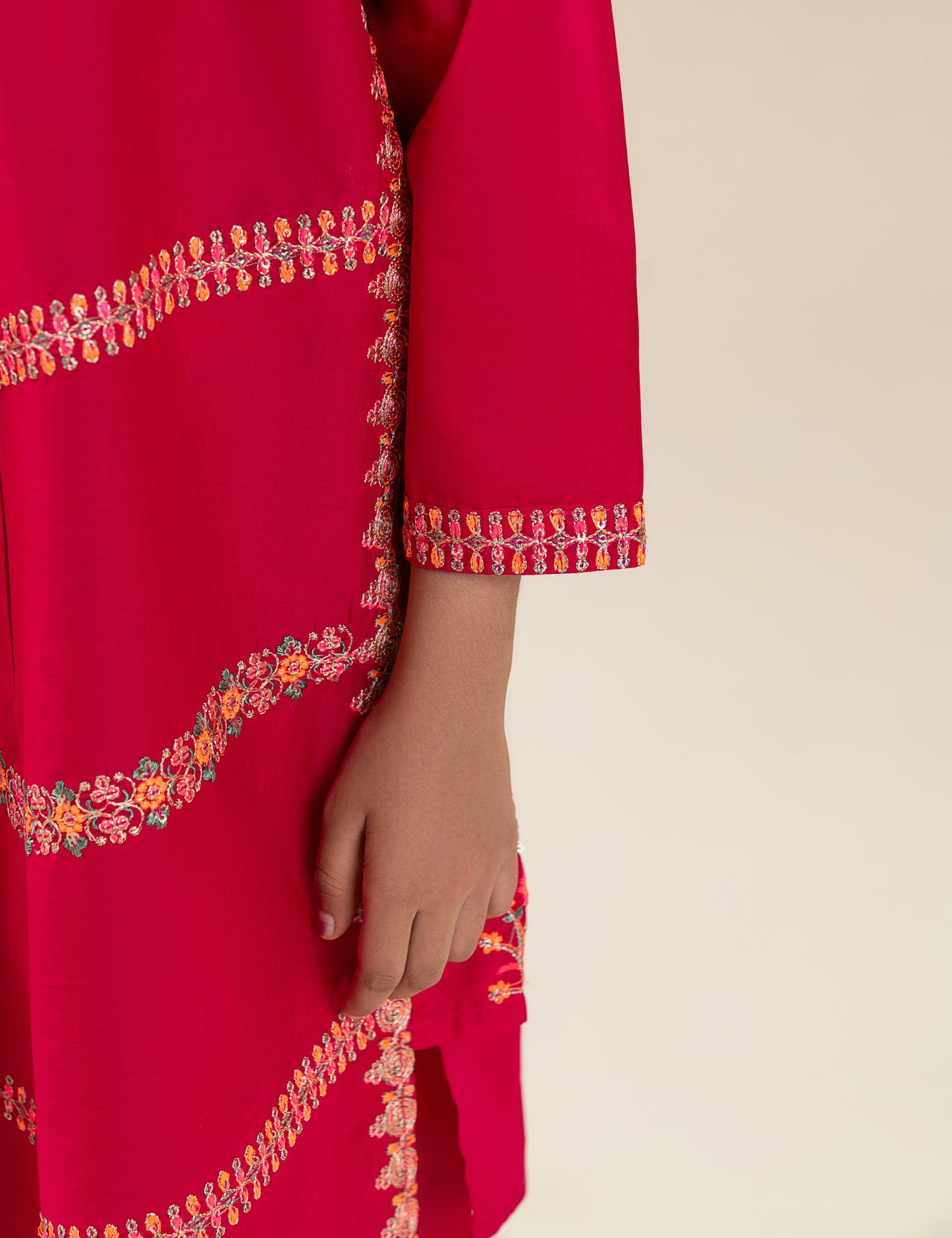 2 PIECE FLORAL EMBROIDERED SUIT