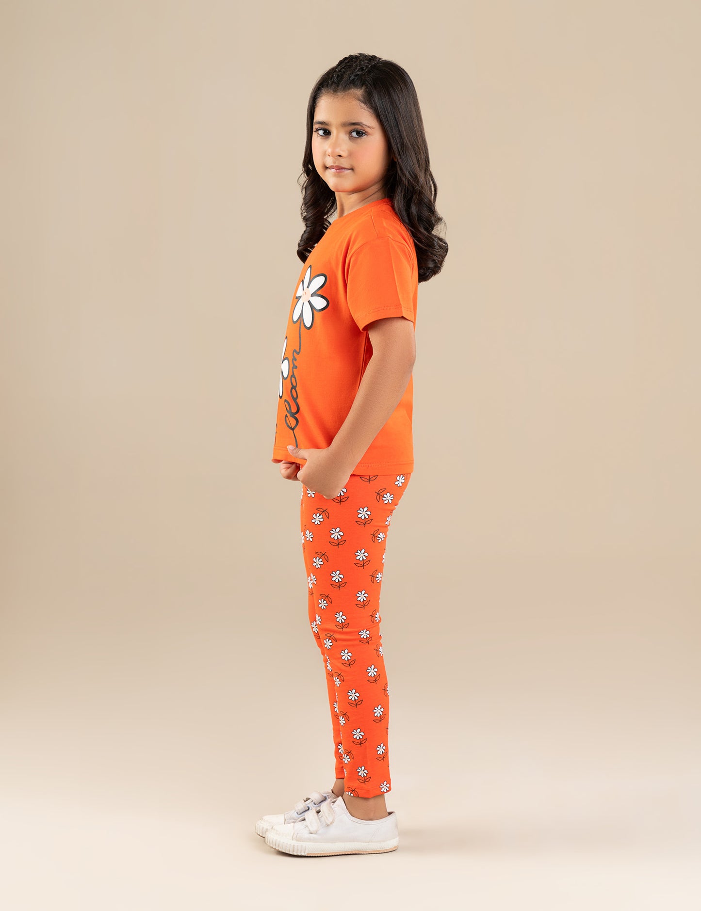 2 PIECE FLORAL PRINTED SUIT