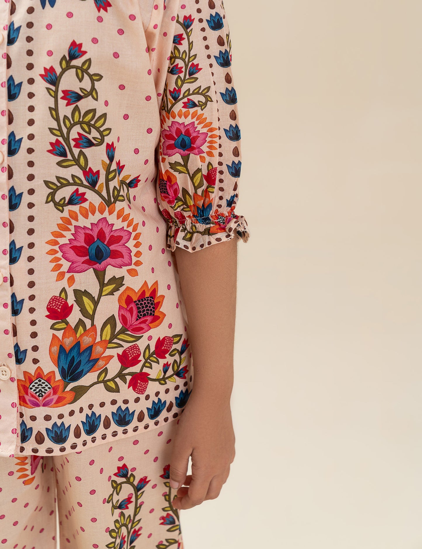 2 PIECE FLORAL PRINTED SUIT