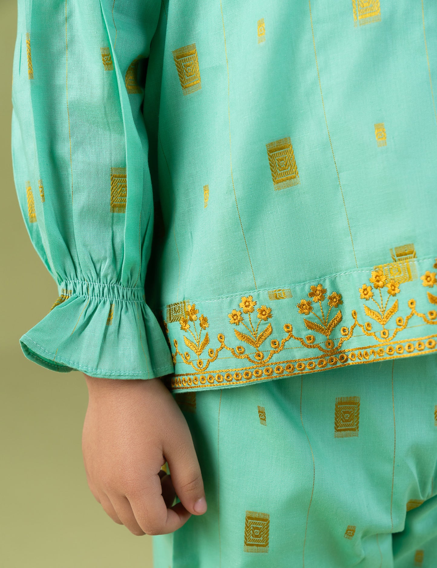 2 PIECE FLORAL EMBROIDERED SUIT