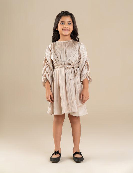 RUFFLE SLEEVE BELTED DRESS