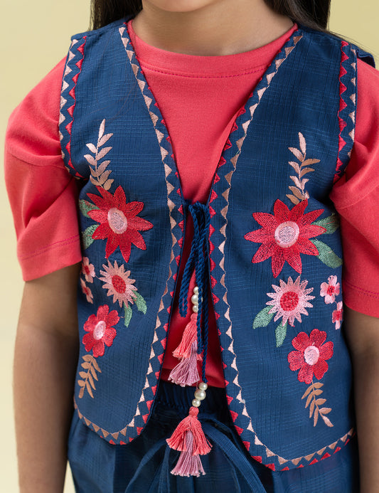 2 PIECE FLORAL EMBROIDERED SUIT