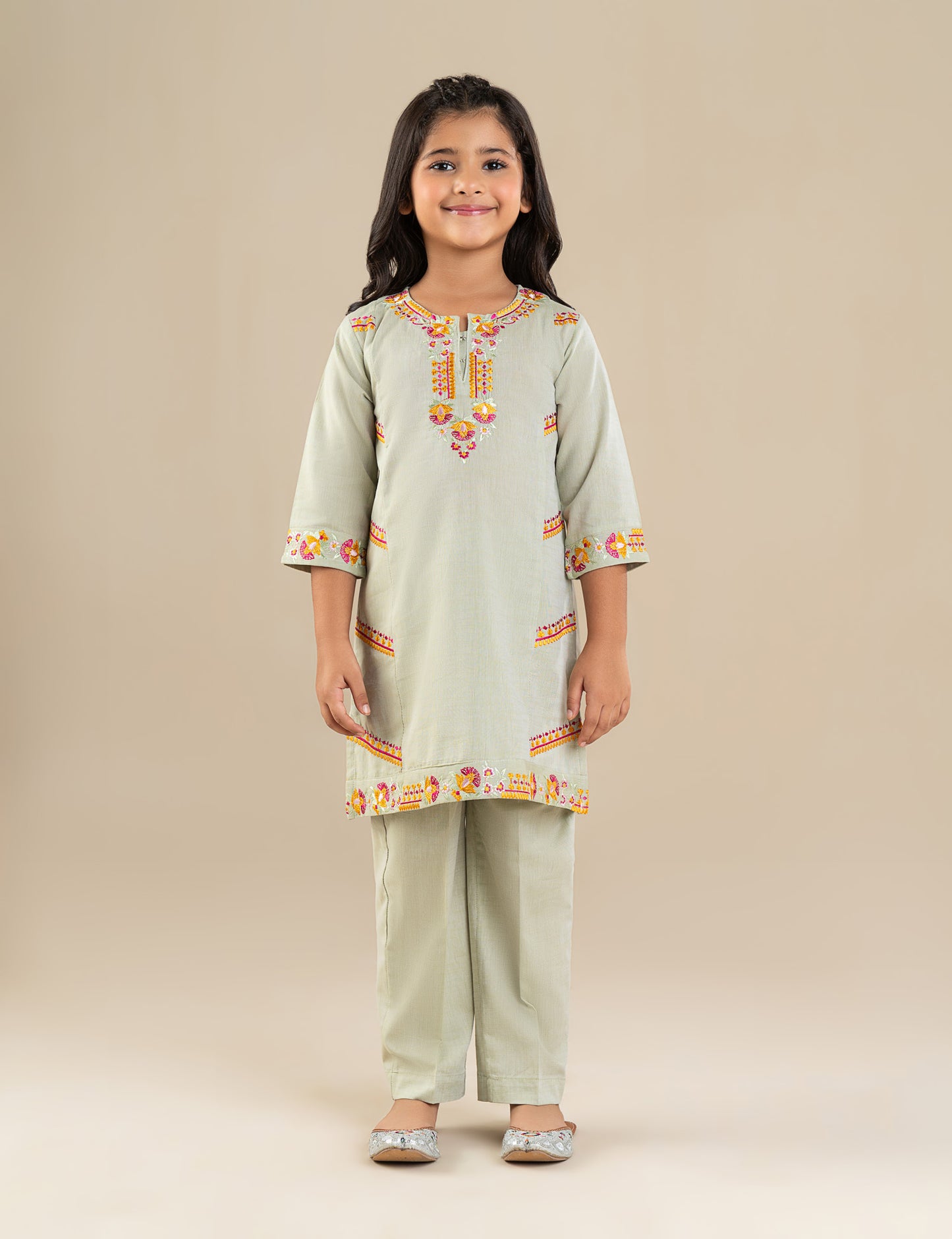 2 PIECE FLORAL EMBROIDERED SUIT