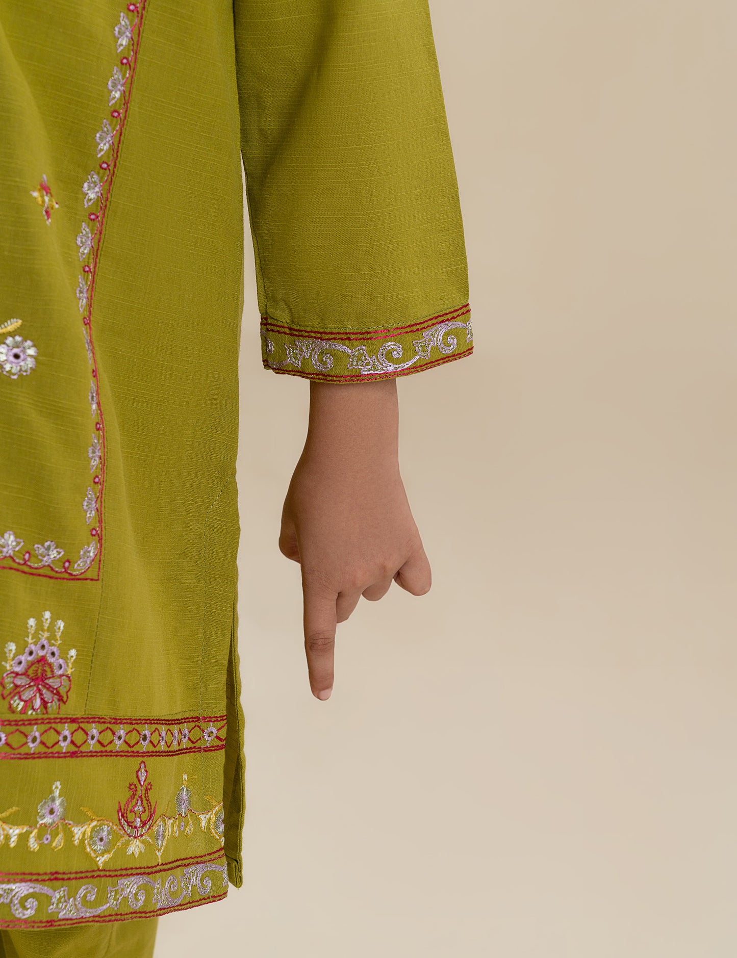 2 PIECE FLORAL EMBROIDERED SUIT
