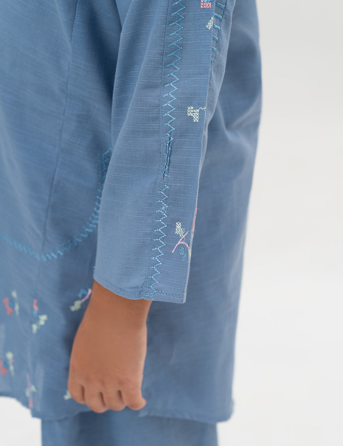 2 PIECE FLORAL EMBROIDERED SUIT