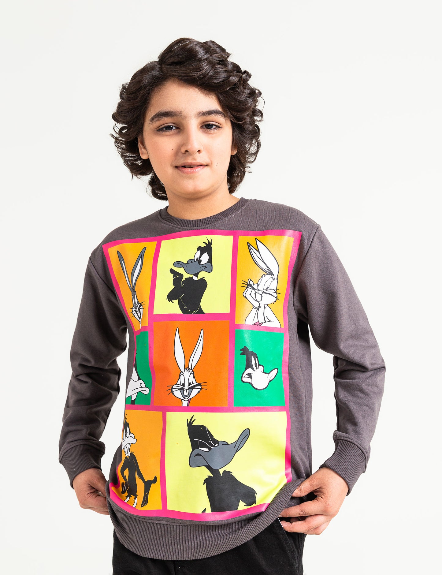 LOONEY TOONS GRAPHIC SWEATSHIRT