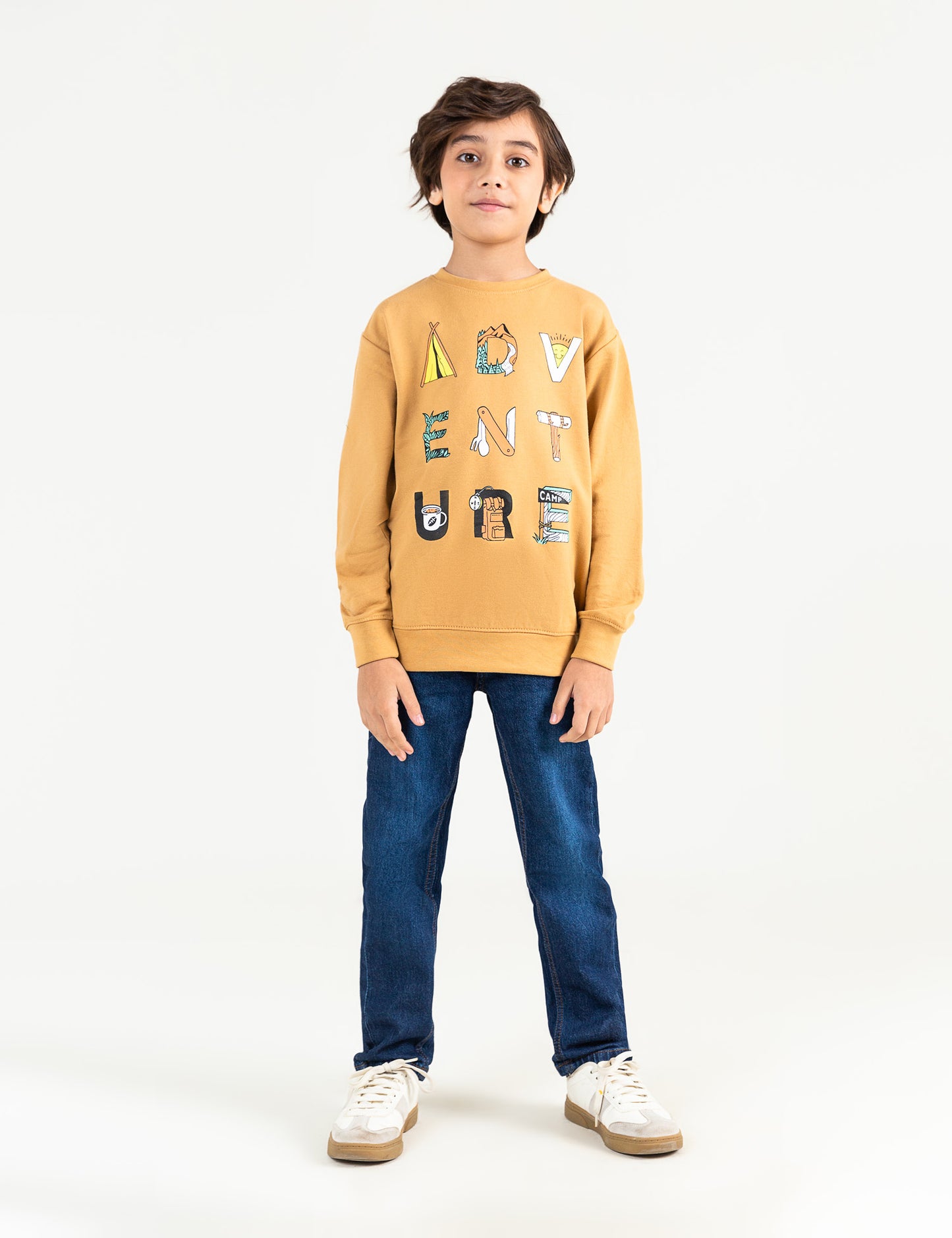 ADVENTURE GRAPHIC SWEATSHIRT