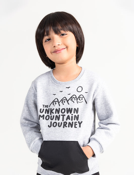 MOUNTAIN ADVENTURE PRINTED SWEATSHIRT