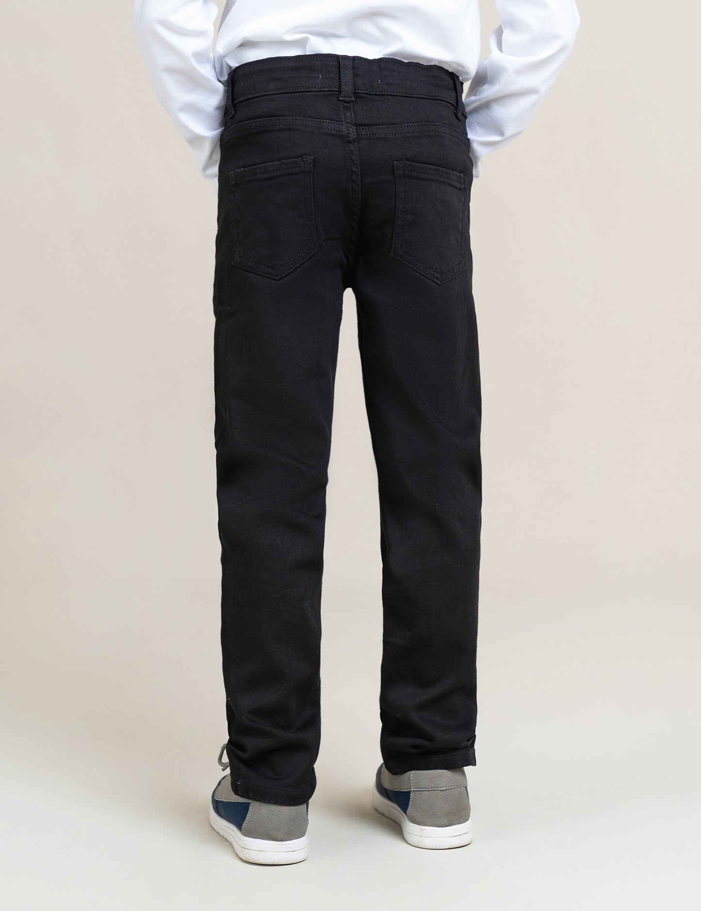 SLIM FIT JEANS