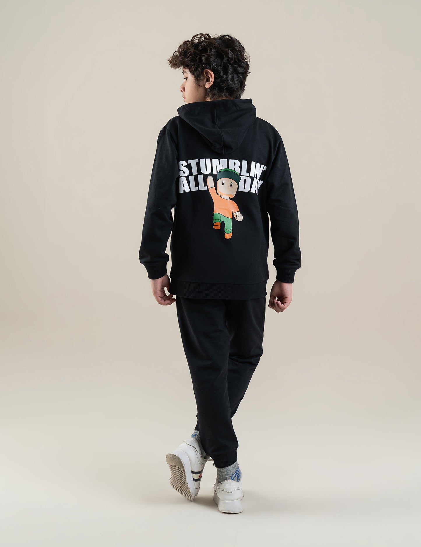 2 PIECE STUMBLE GUYS PRINTED SUIT