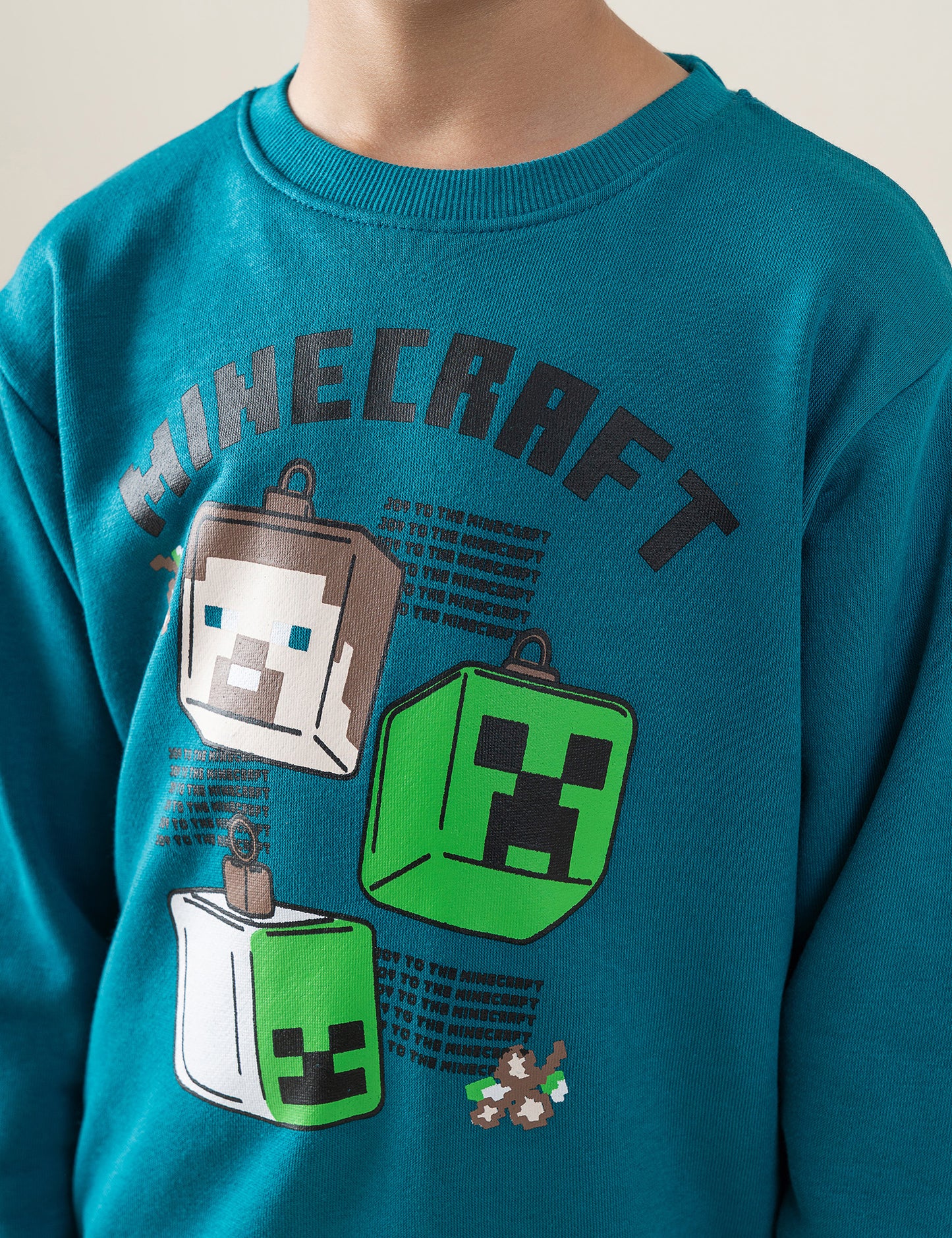 MINECRAFT GRAPHIC SWEATSHIRT