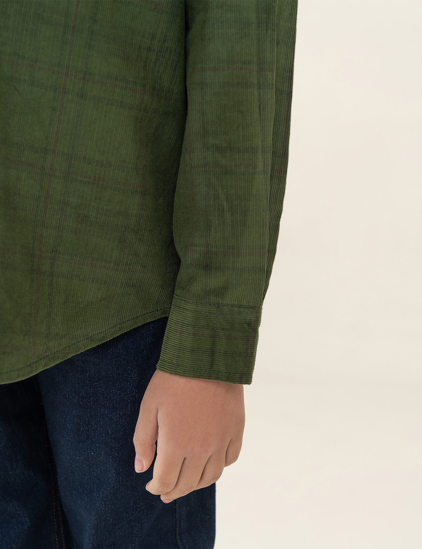 BASIC BUTTON DOWN SHIRT