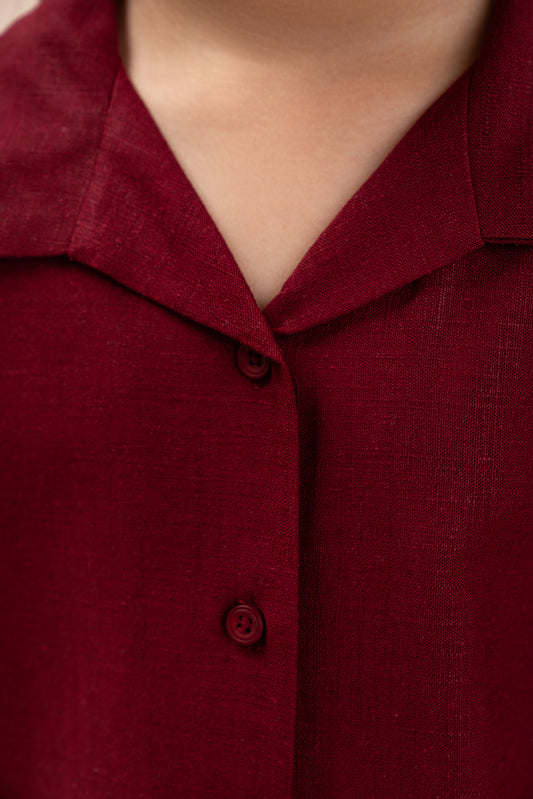 EMBROIDERED BUTTON DOWN TOP