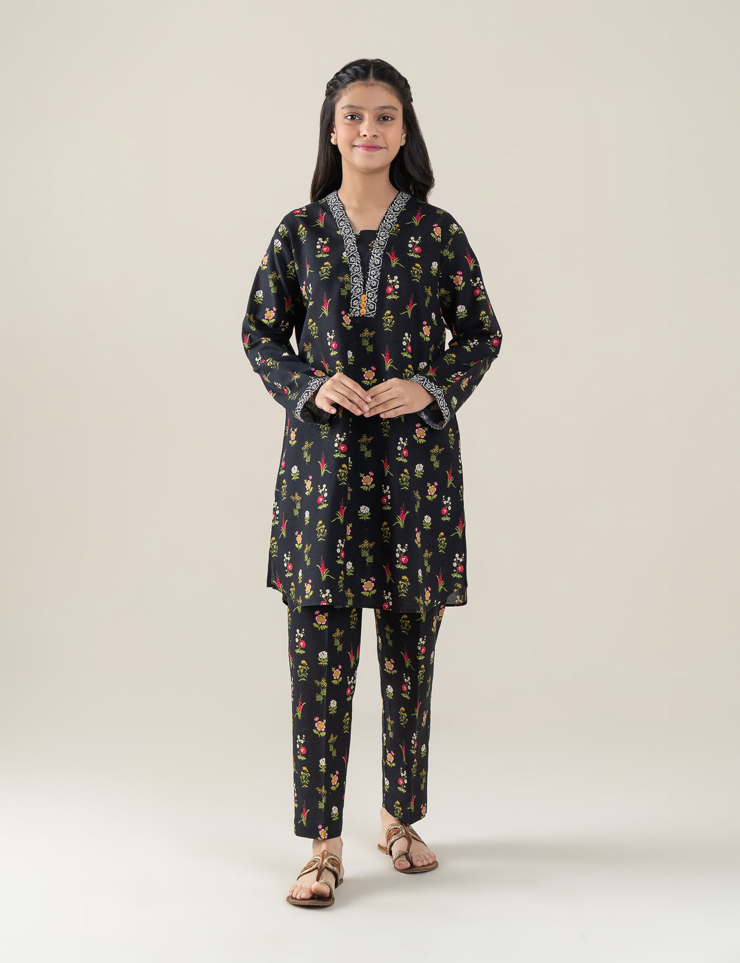 2 PIECE FLORAL PRINTED SUIT