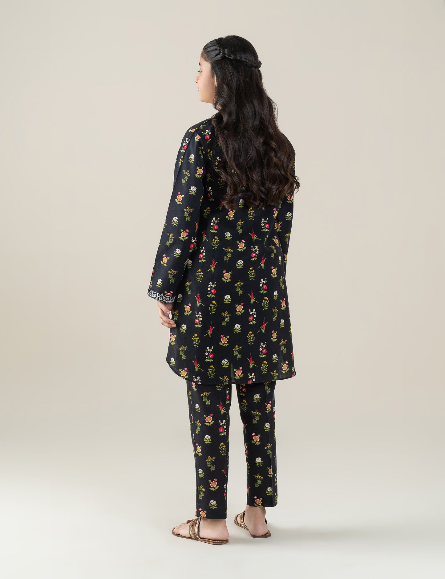 2 PIECE FLORAL PRINTED SUIT