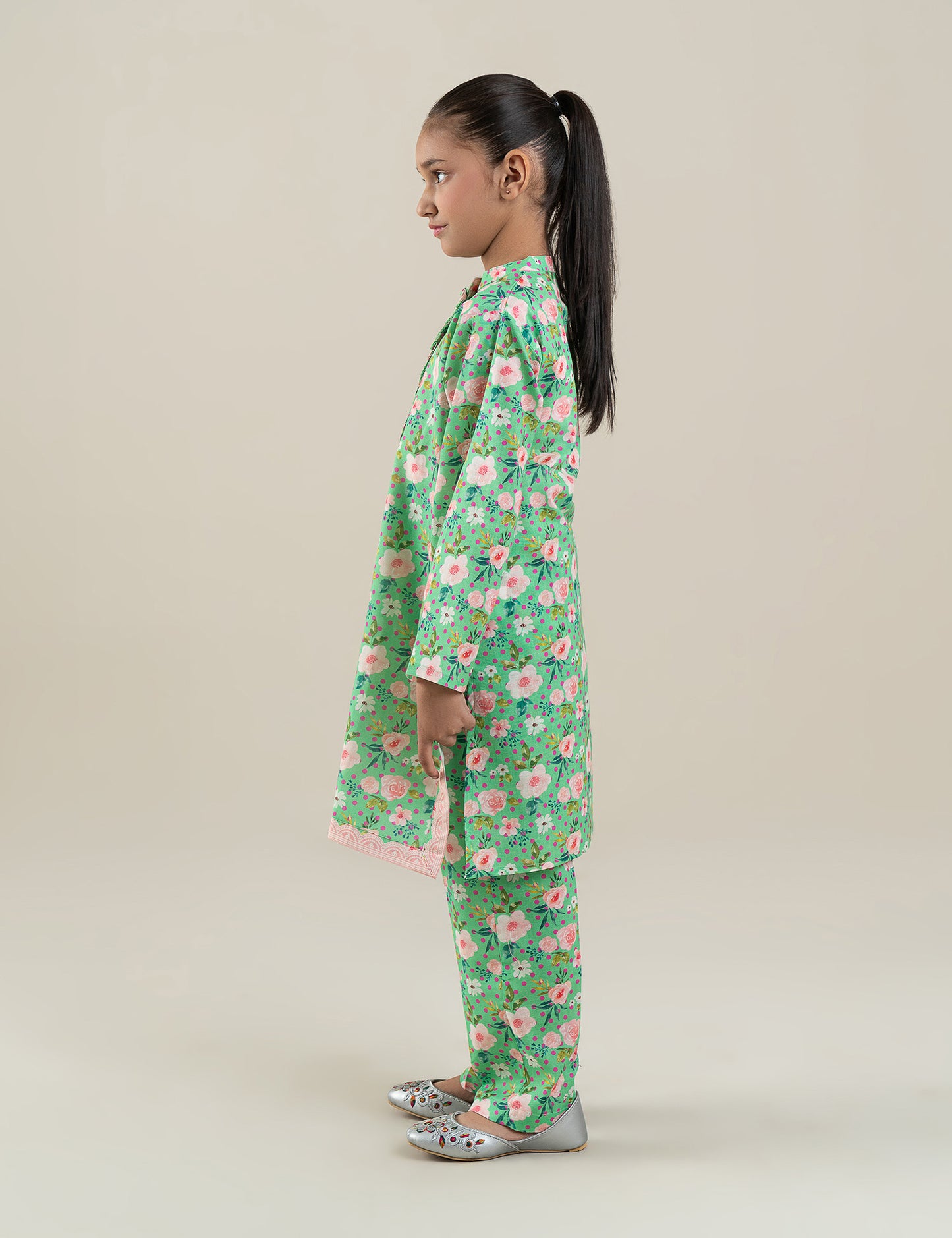 2 PIECE FLORAL PRINTED SUIT