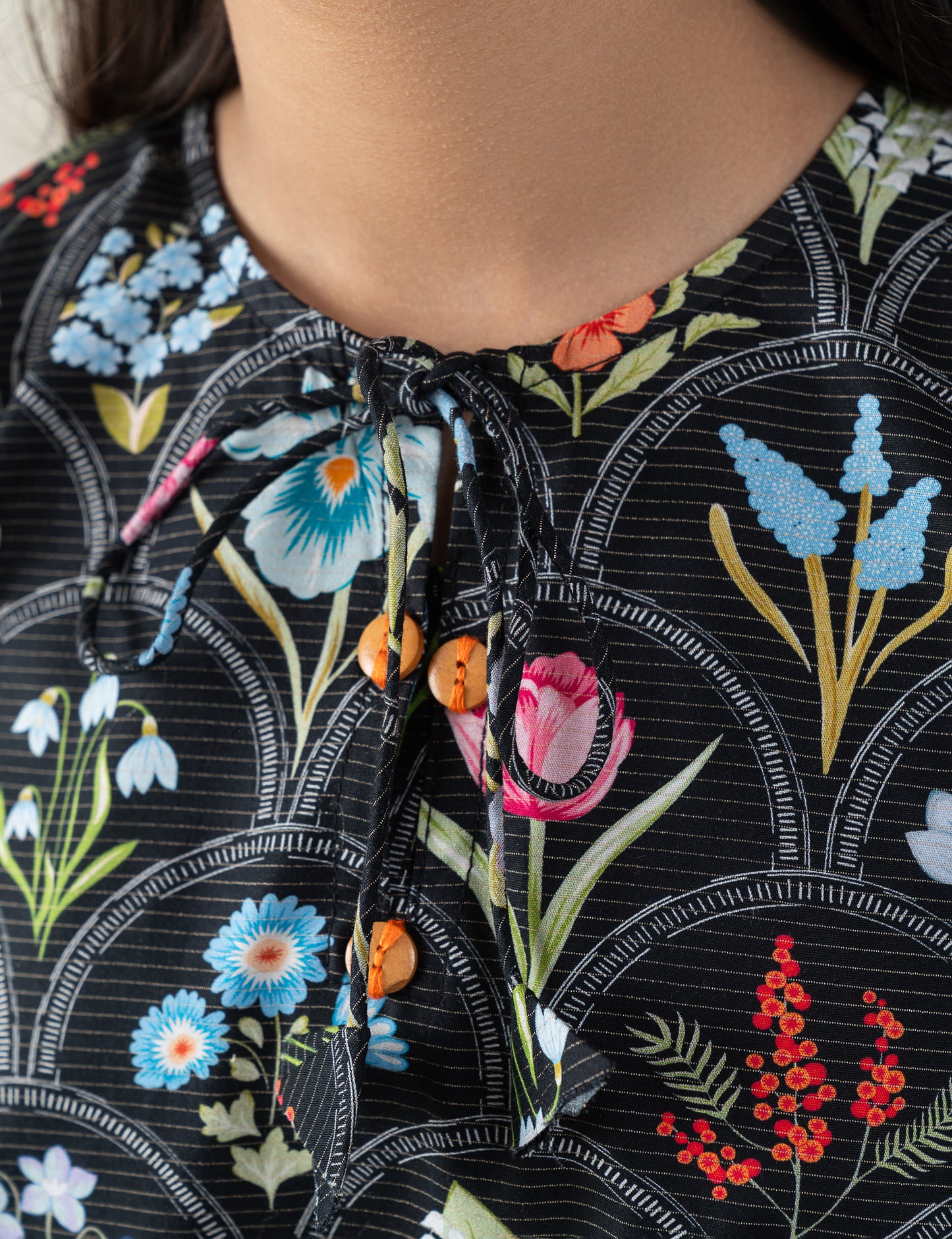 2 PIECE PRINTED SUIT