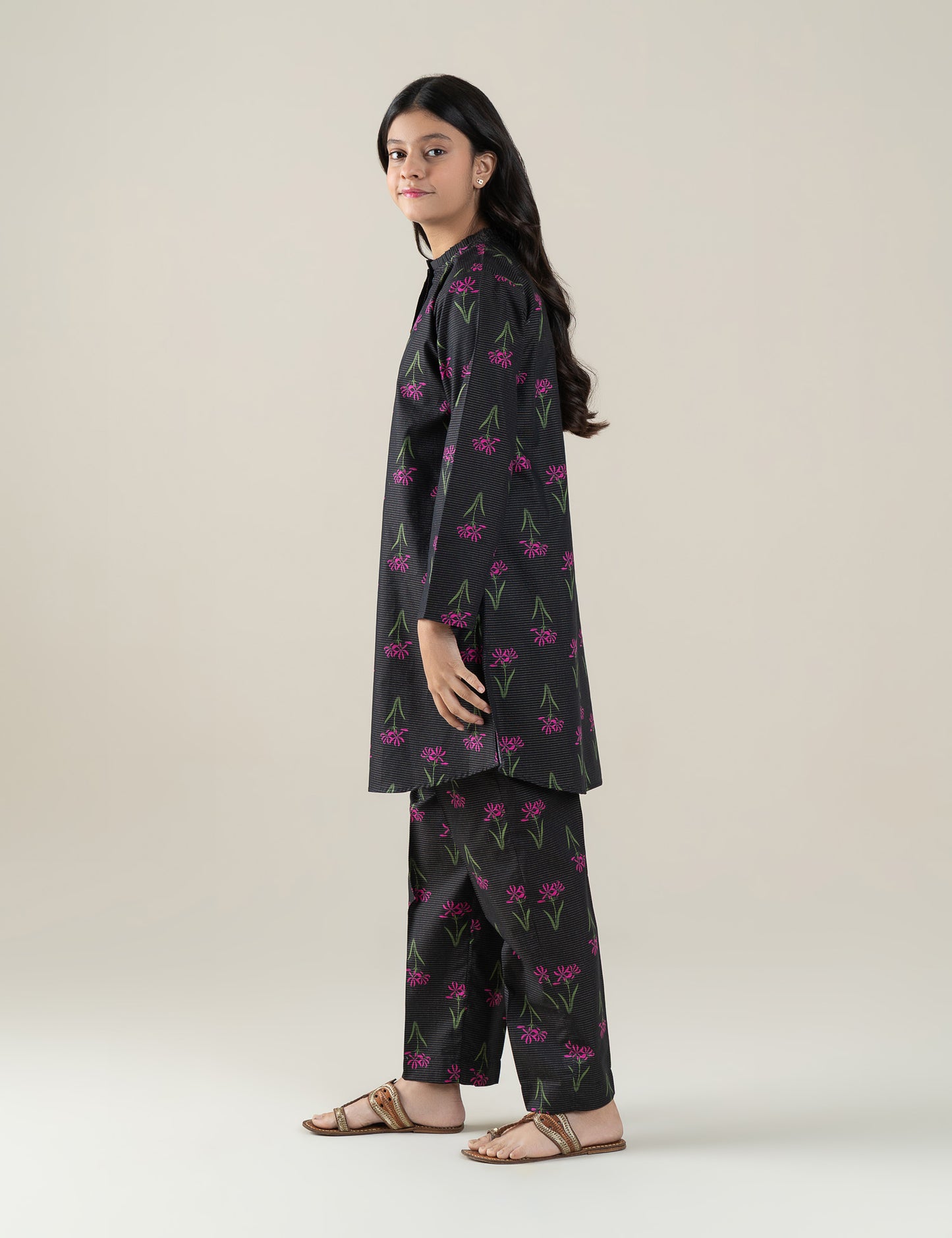 2 PIECE PRINTED SUIT