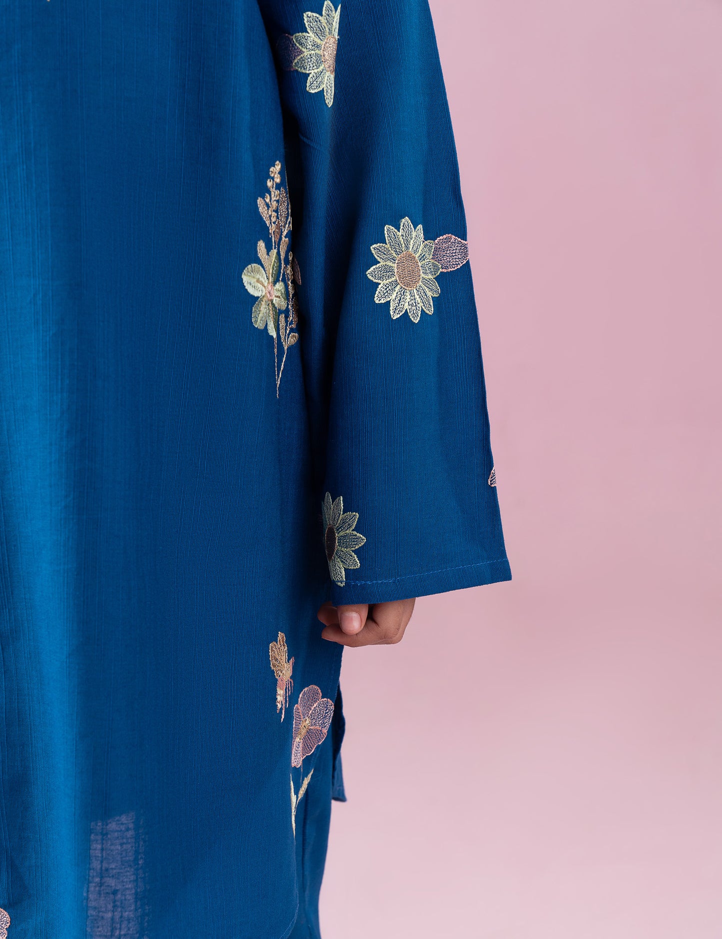 2 PIECE FLORAL EMBROIDERED SUIT