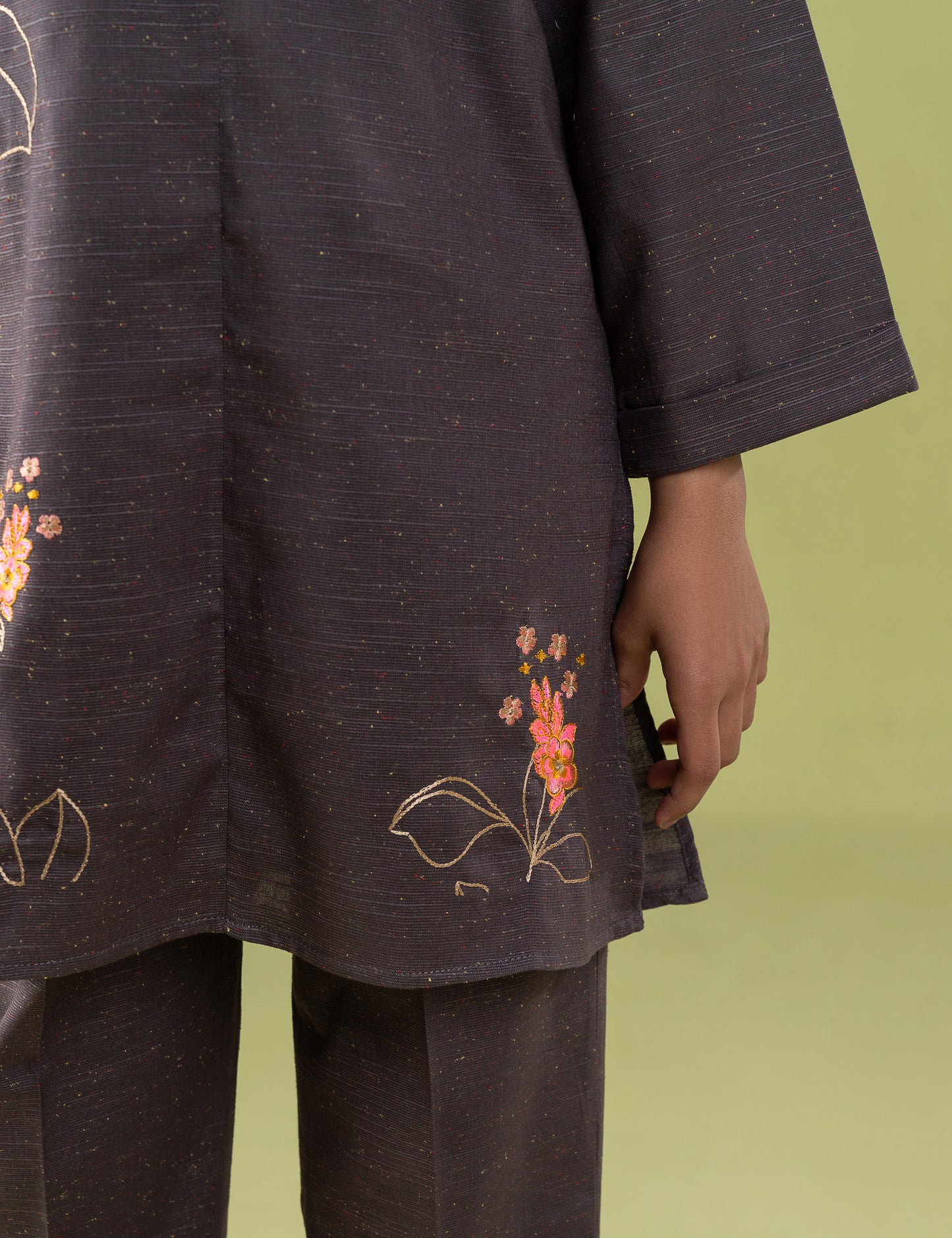 2 PIECE CONTRAST EMBROIDERED SUIT