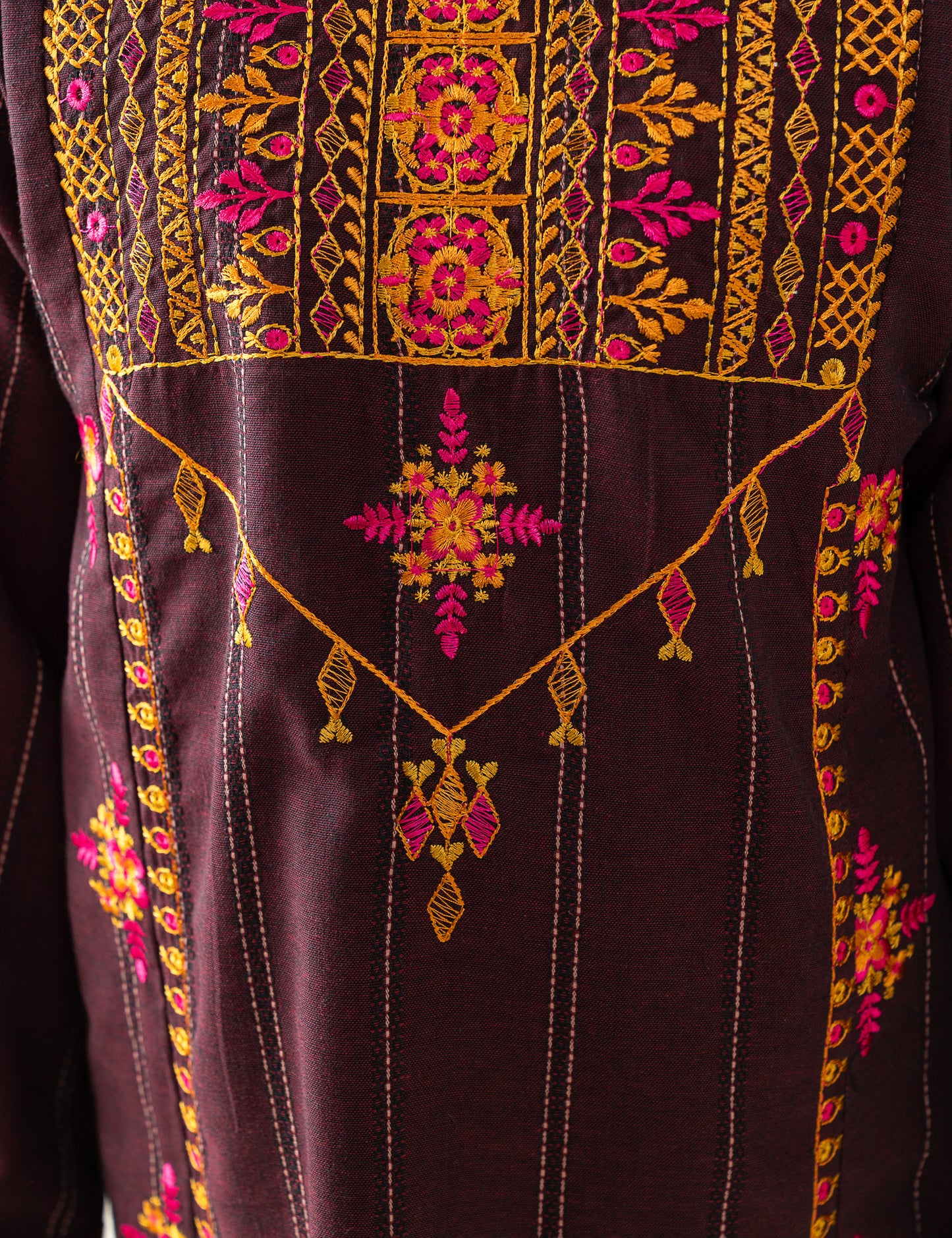 2 PIECE FLORAL EMBROIDERED SUIT