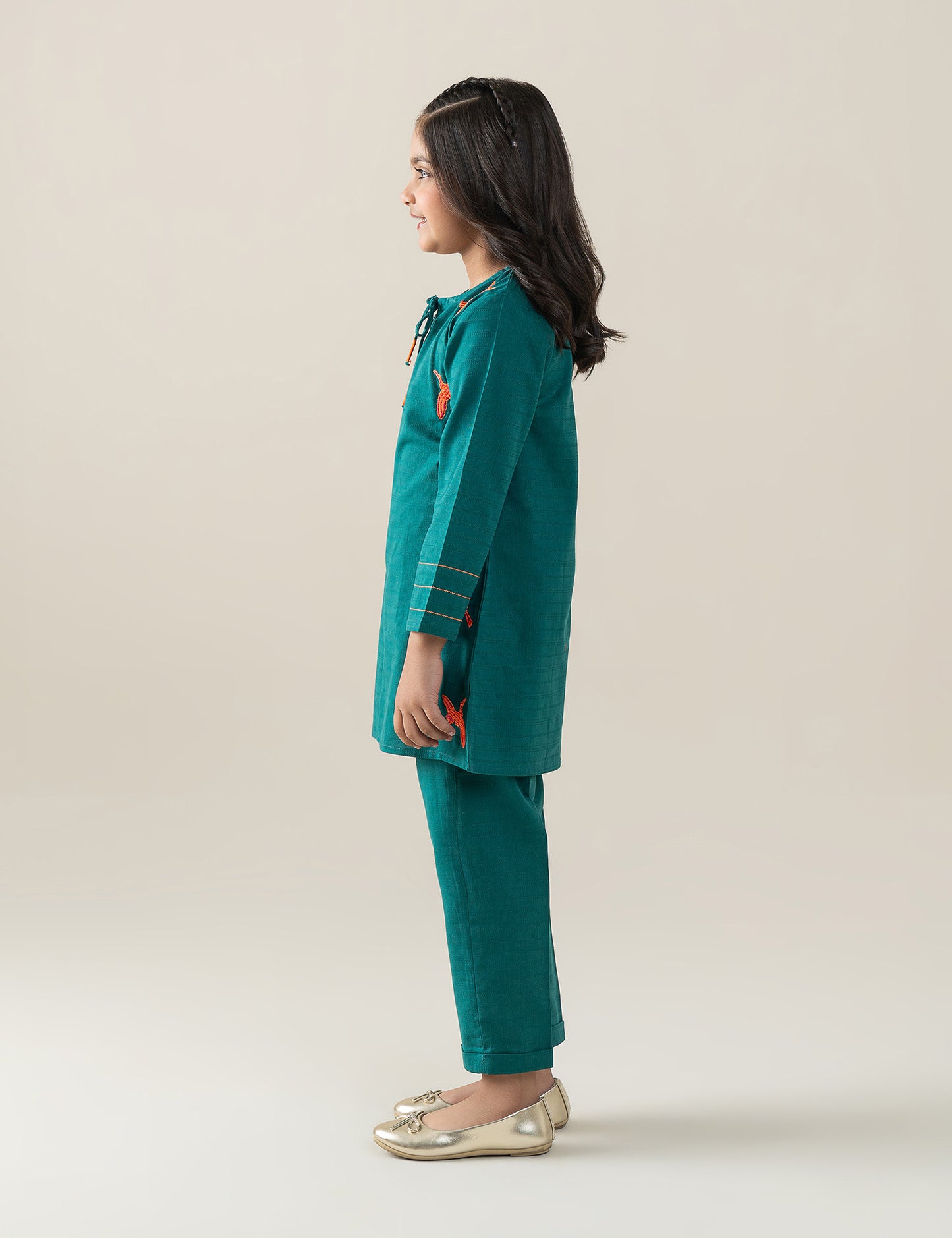 2 PIECE CONTRAST EMBROIDERED SUIT