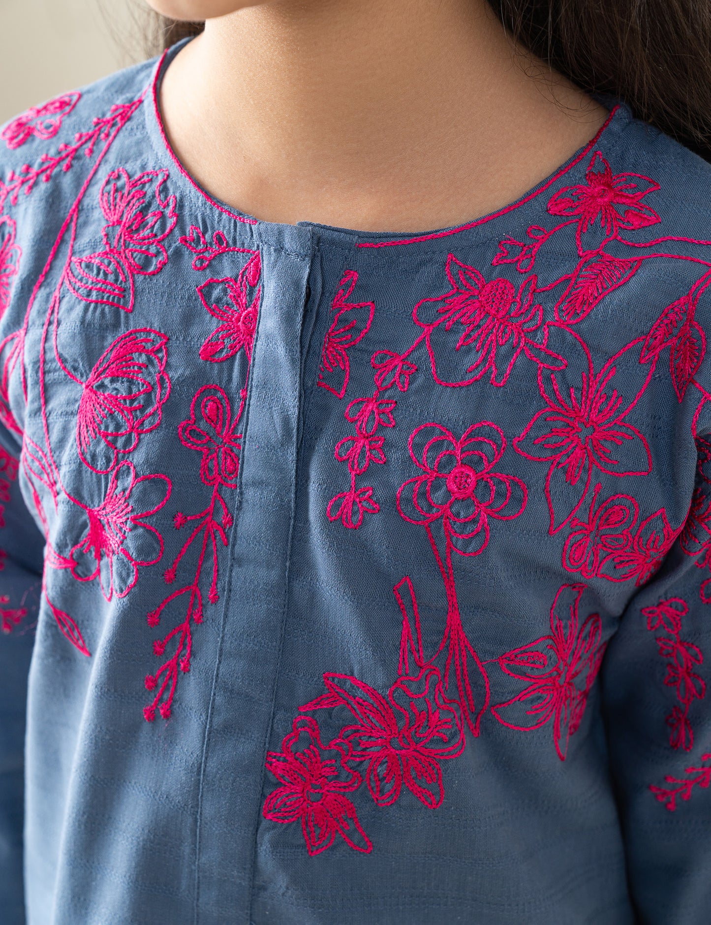 2 PIECE CONTRAST EMBROIDERED SUIT