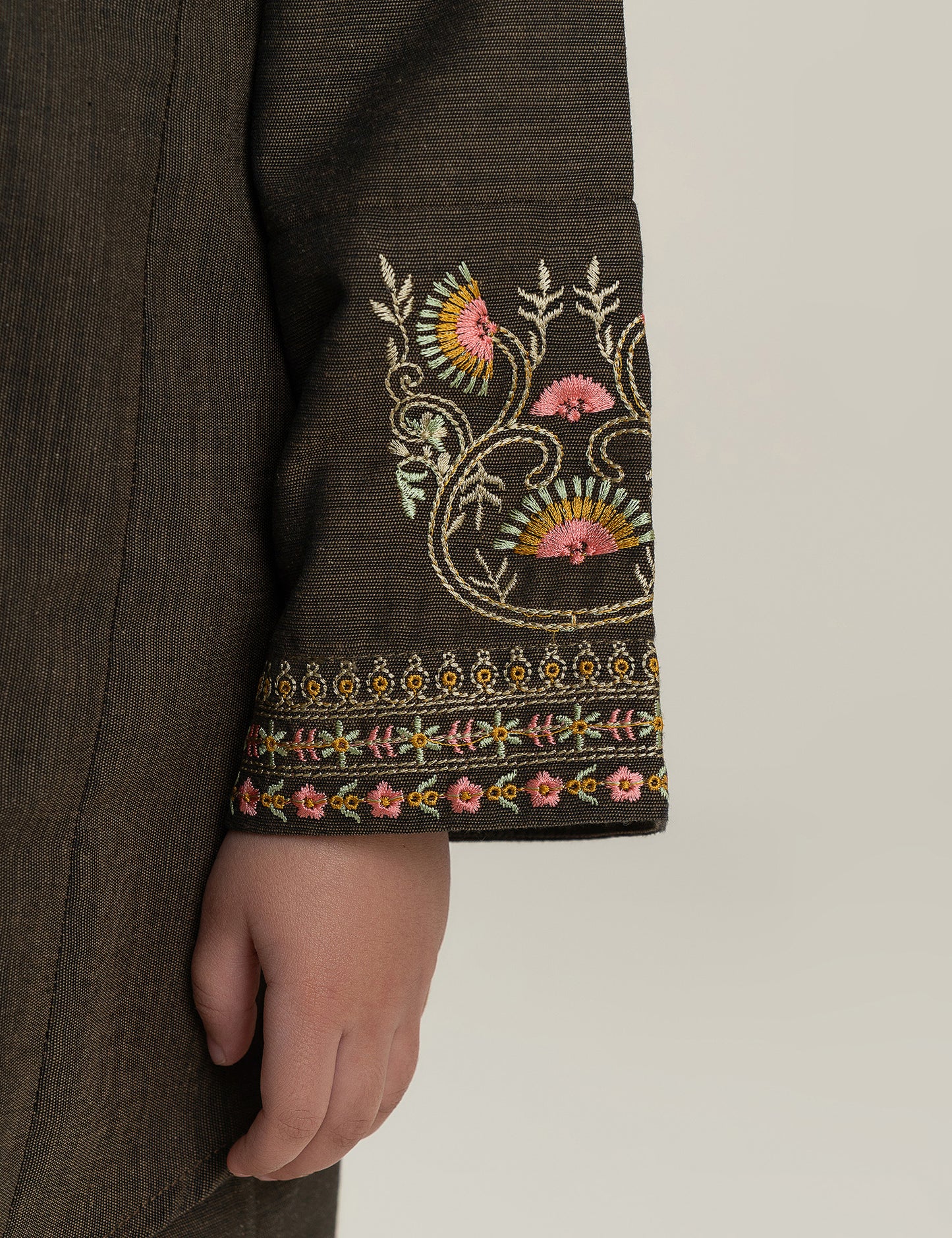 2 PIECE FLORAL EMBROIDERED SUIT