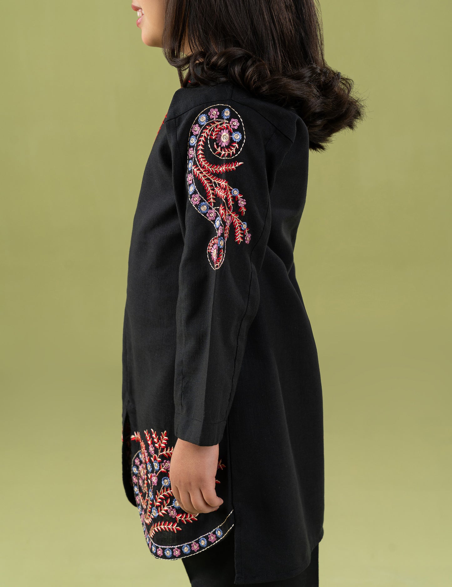 2 PIECE VIBRANT EMBROIDERED SUIT