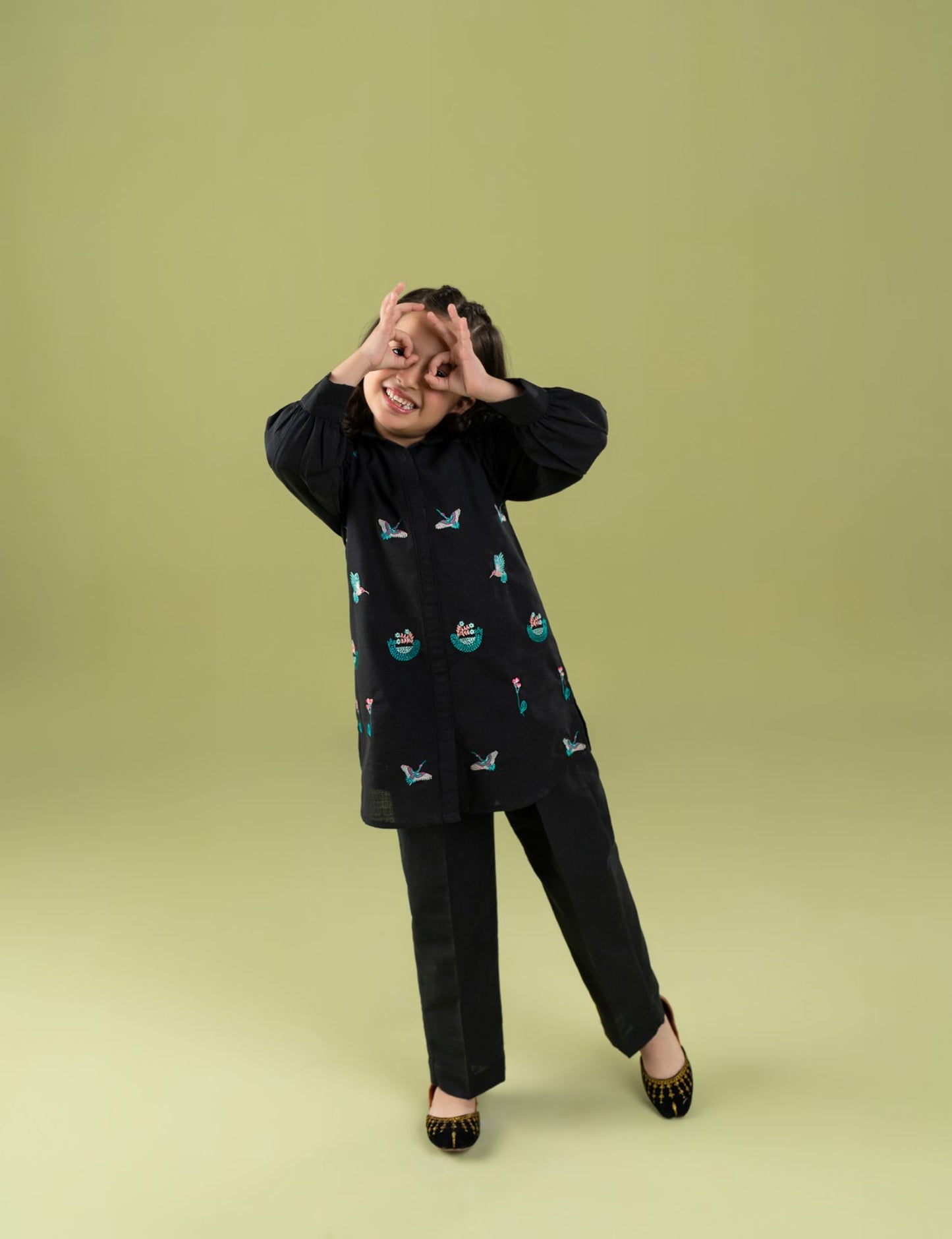 2 PIECE FLORAL EMBROIDERED SUIT