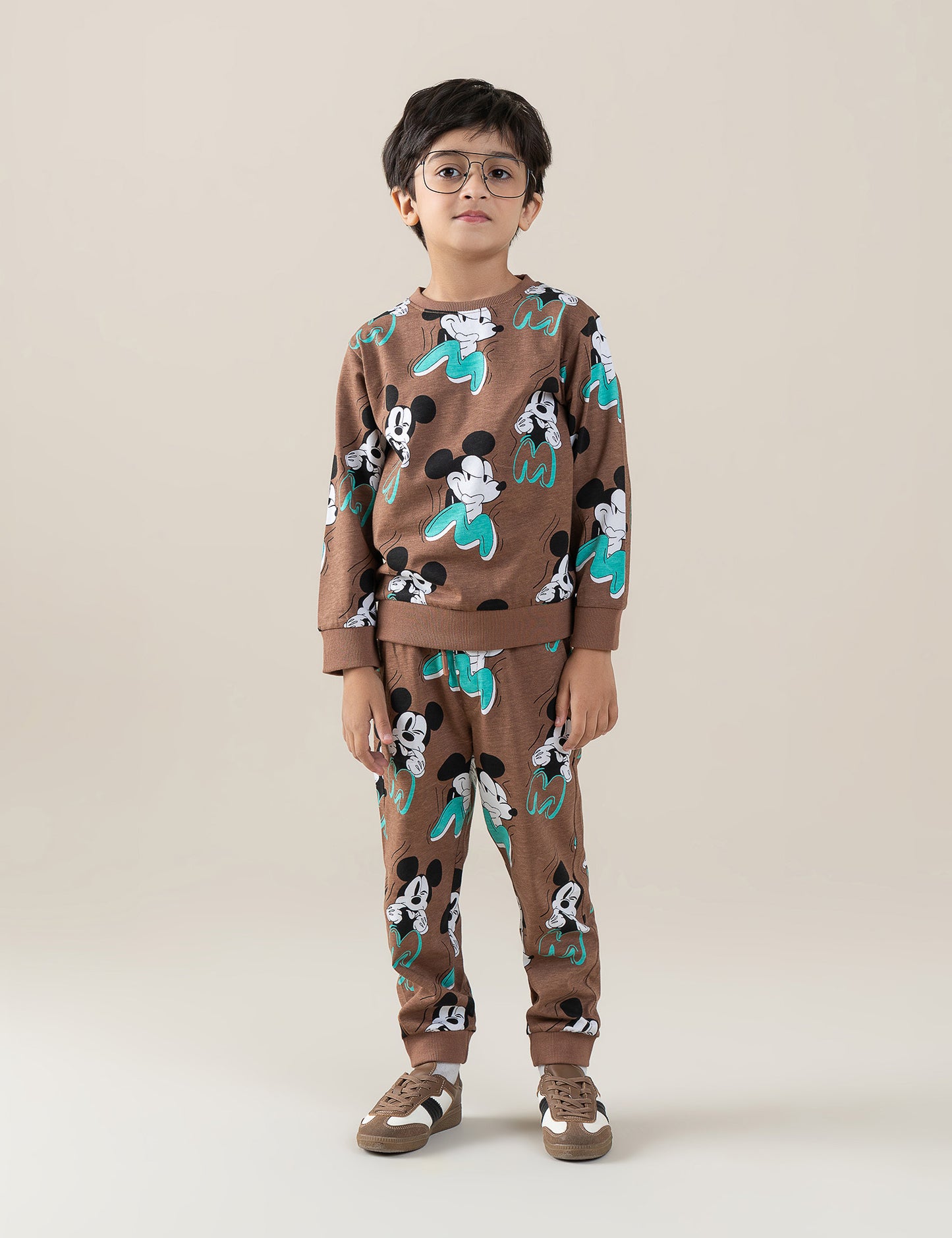 2 PIECE MICKEY MOUSE GRAPHIC SUIT